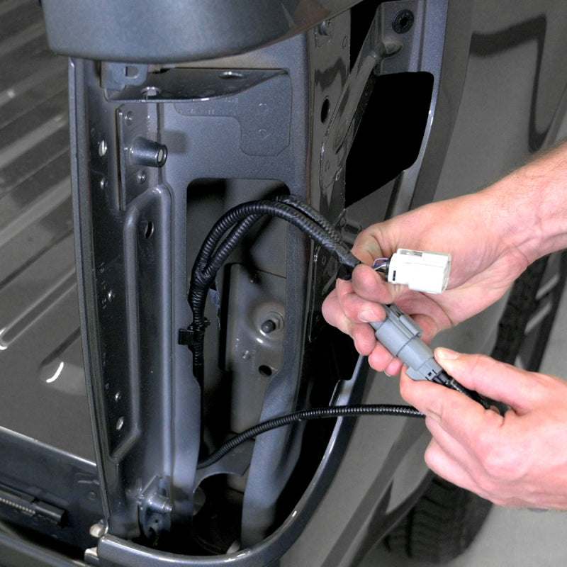 Putco 2024+ Ford F150 w/Factory LED Tail Light 60in Blade Tailgate Light Bar Plug-N-Play Connector