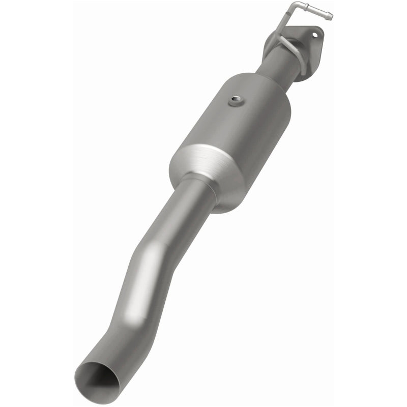 MagnaFlow 16-19 Ford F-650 V10 6.8L Underbody Direct Fit Catalytic Converter