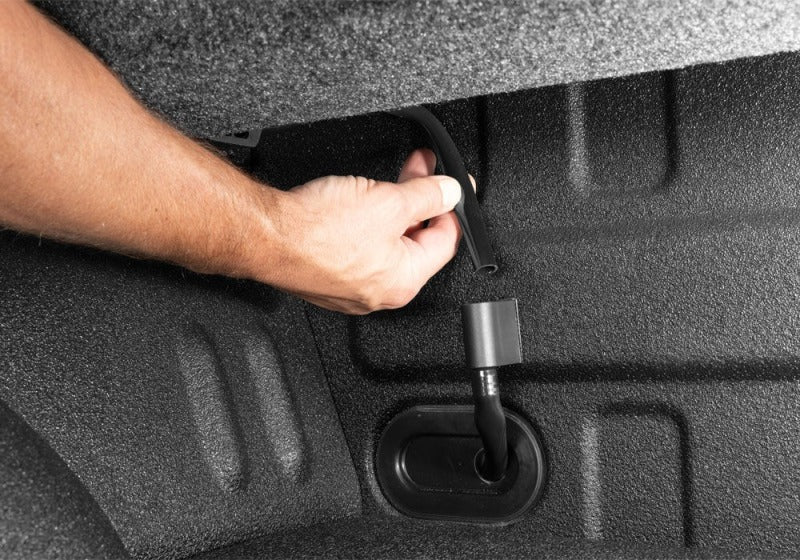 Retrax 14-18 Chev/GMC Silverado/Sierra 1500 & 15-19 2500/3500 5.8ft Bed RetraxPRO EZ-Off FRC-4000