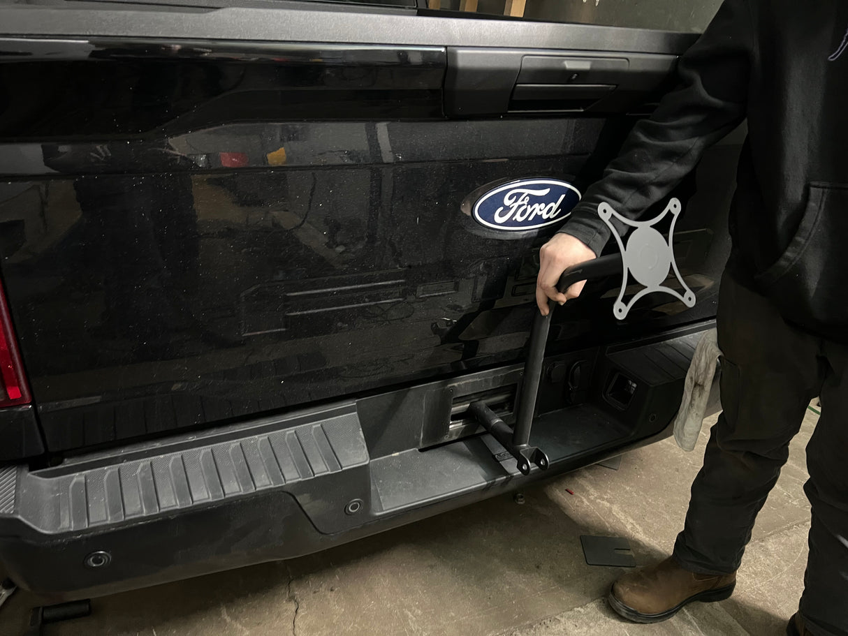 15-25 f-150 parachute mount with hitch delete bracket