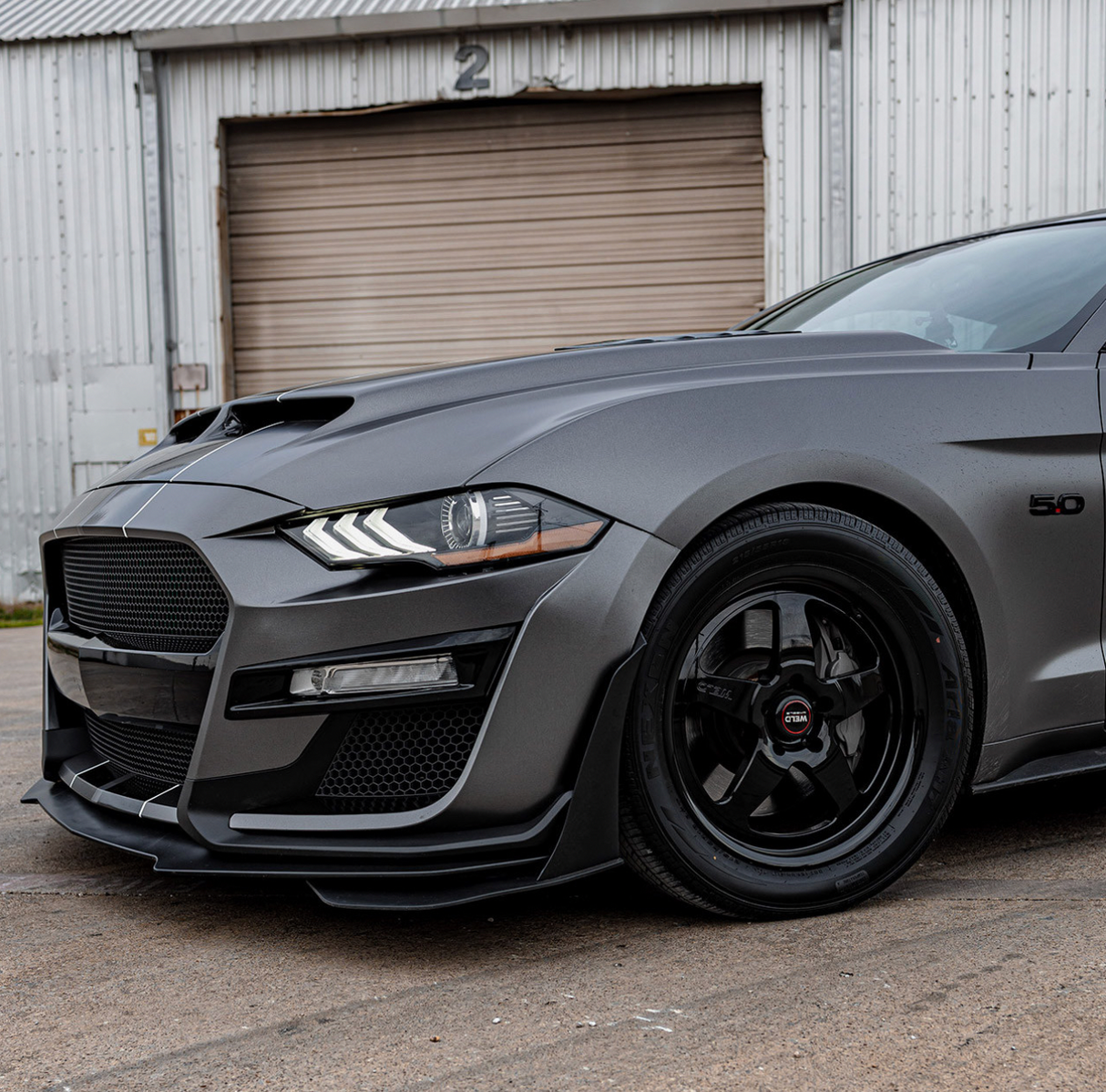 WELD Ventura 5 Drag Gloss Black Wheel with Black Spokes 18x5 | 5x114.3 BC (5x4.5) | -23 Offset | 2.10 Backspacing - S1518C067N23