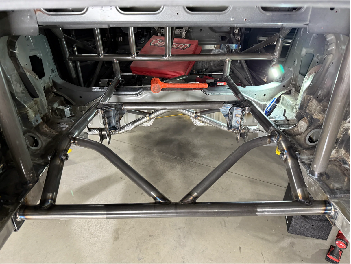SPE MOTORSPORT S550 & S650 SOLID AXLE CONVERSION