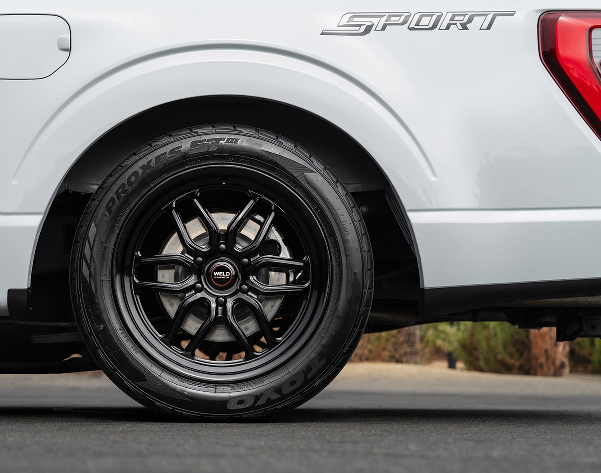 WELD Laguna 6 Drag Gloss Black Wheel with Gloss Black Spokes 17x10 | 6x135BC | +42 Offset | 7.25 Backspacing - S15970089P42