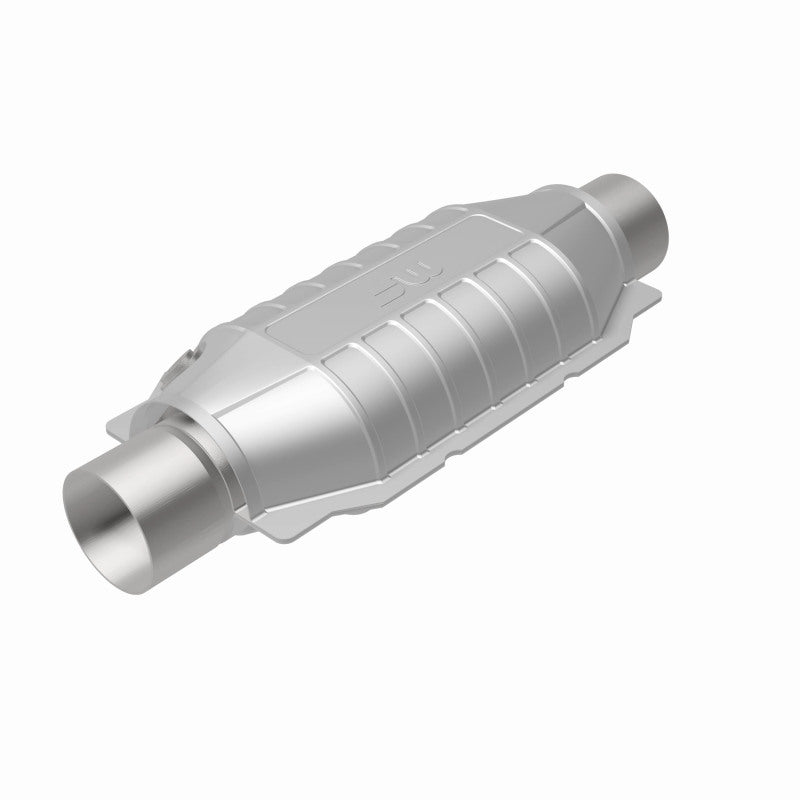 MagnaFlow Universal Catalytic Converter 3in In/Out Center/Center Oval w/ 02 Sensor