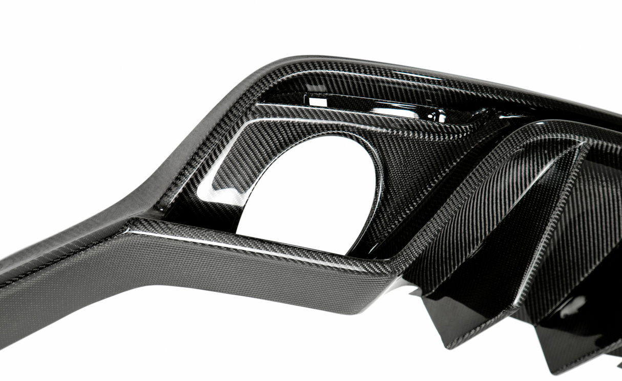 2015 - 2017 MUSTANG CARBON FIBER TYPE-AR REAR DIFFUSER