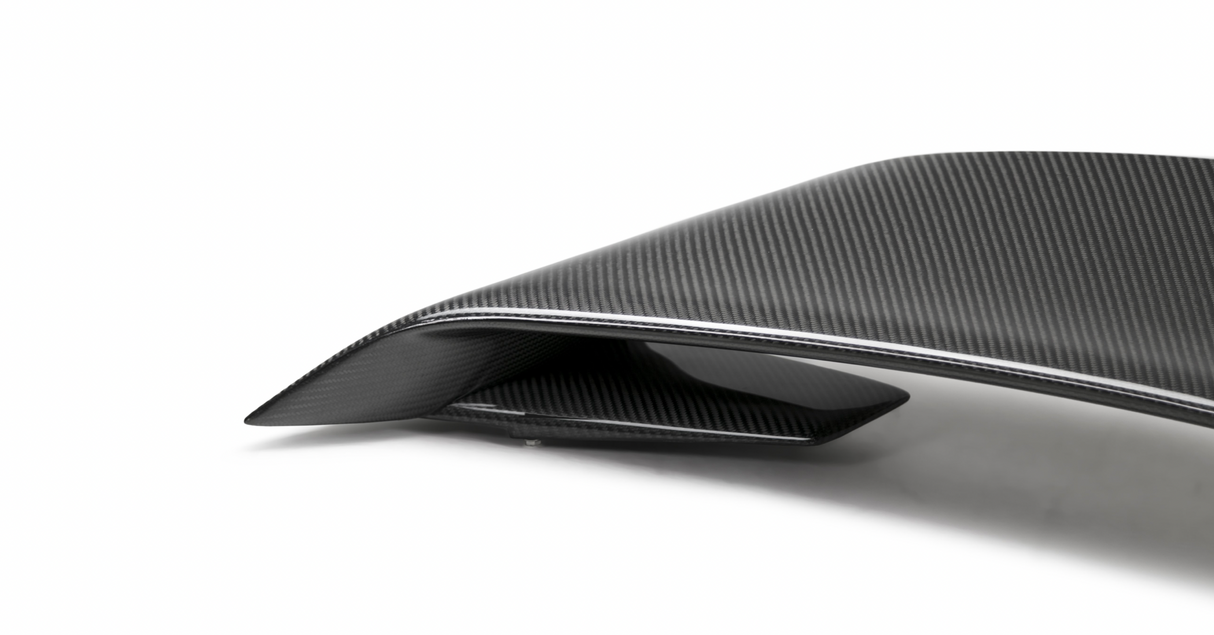 2015-2019 SHELBY GT350R TYPE-OE CARBON FIBER REAR SPOILER