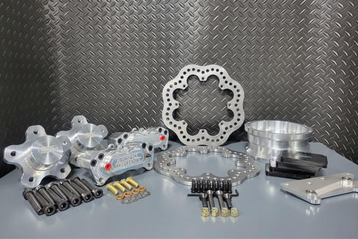 4 Piston Pro-Lite Brake and Hub Package 05-14 Mustang