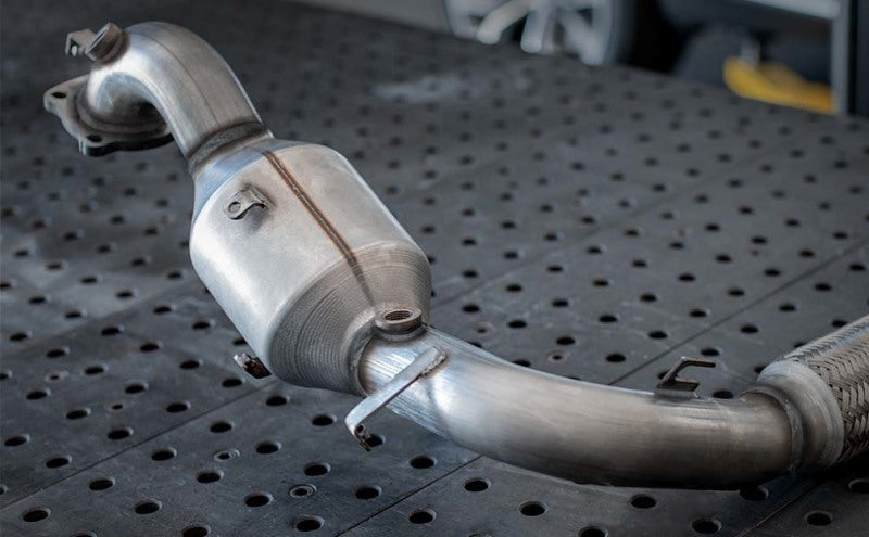 MagnaFlow Right Side Direct Fit Catalytic Converter 15-17 Ford F-150 5.0L