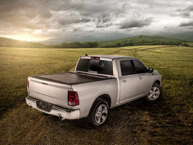 Roll-N-Lock 16-18 Nissan Titan Crew Cab XSB 65-3/8in M-Series Retractable Tonneau Cover