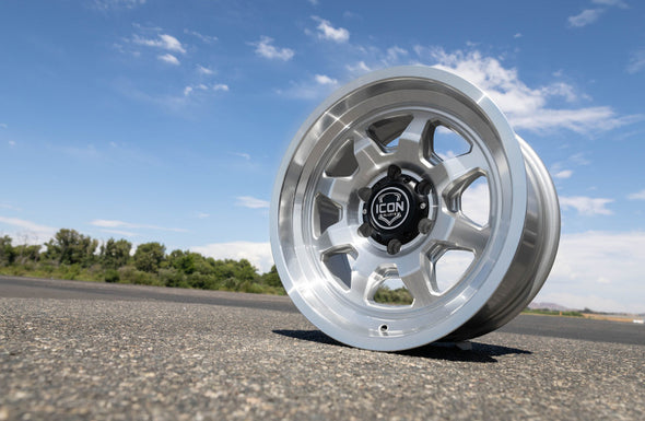 ICON Nuevo 17 X 8.5 6 X 5.5 0mm Offset 4.75in BS Silver Machined