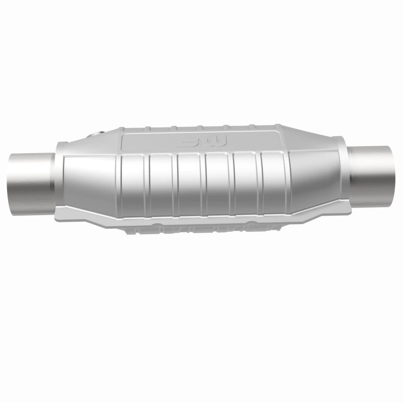 MagnaFlow Universal Catalytic Converter 3in In/Out Center/Center Oval w/ 02 Sensor