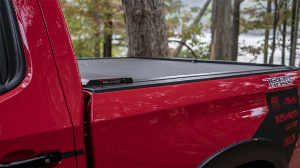 Roll-N-Lock 2019 Chevrolet Silverado 1500 XSB 68-3/8in A-Series Retractable Tonneau Cover