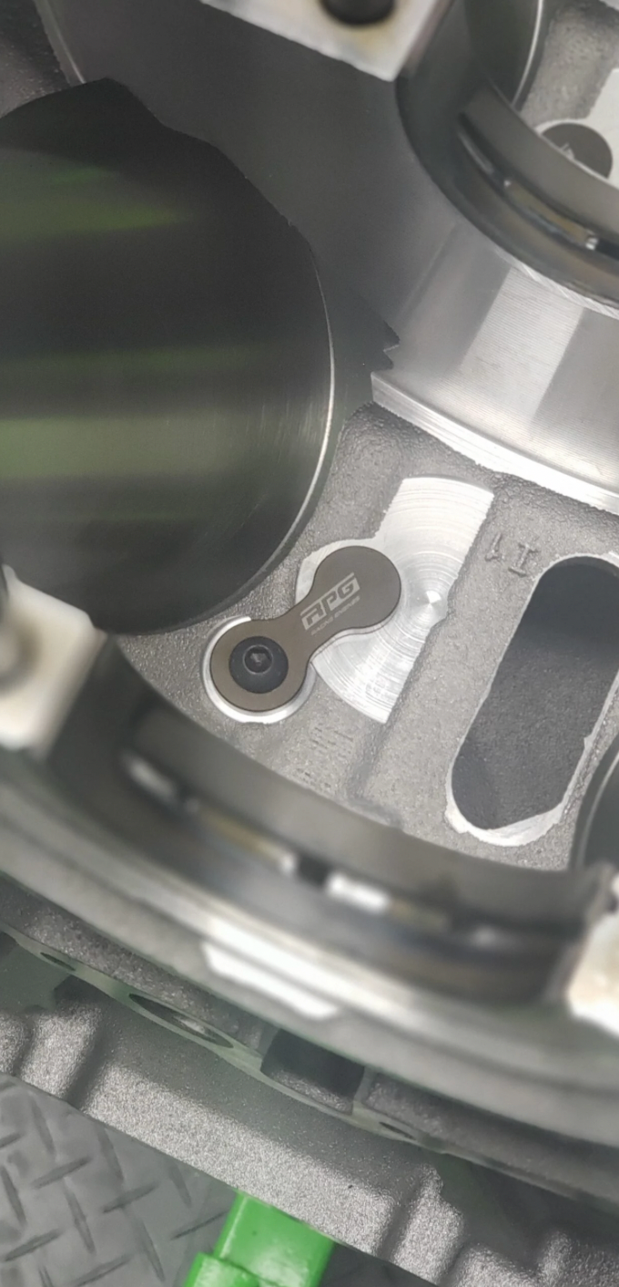 RPG Oil Squirter Block Off Plates with Hardware