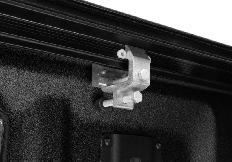 Retrax 15-20 Ford F-150 SuperCrew/SuperCab/Reg Cab 6.5ft Bed RetraxPRO EZ-Off FRC-4000