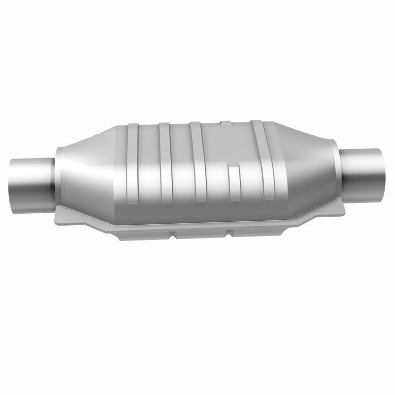 MagnaFlow Universal Catalytic Converter 2.25 W/O2 Boss