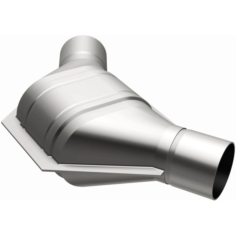 MagnaFlow Universal Catalytic Converter 2.50inch Angled In/Out FED
