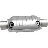 MagnaFlow Universal Catalytic Converter 2.25 W/Dual O2 Boss